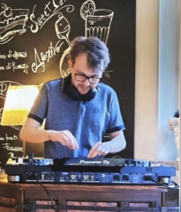 DJ Professionista: La Guida completa